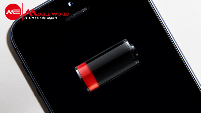 iPhone 14 Pro bị ph&agrave;n n&agrave;n v&igrave; tụt pin nhanh sau 1 năm sử dụng