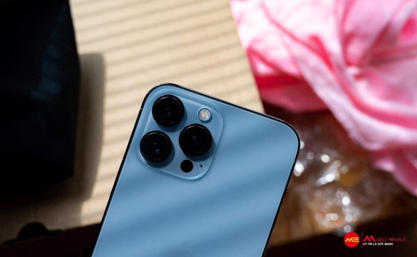 khi-nao-thi-thich-hop-mua-iphone-13-like-new