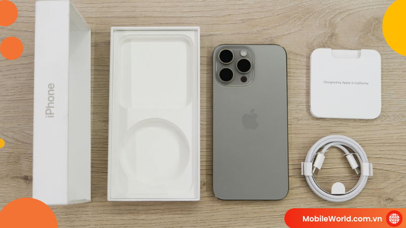 iphone-15-xam-titan-co-dep-khong-hinh-anh-thuc-te-gia-ban-2