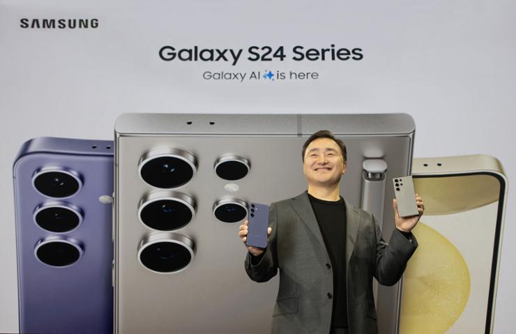 phan-biet-samsung-s24-xach-tay-ban-my-han-va-chinh-hang-7