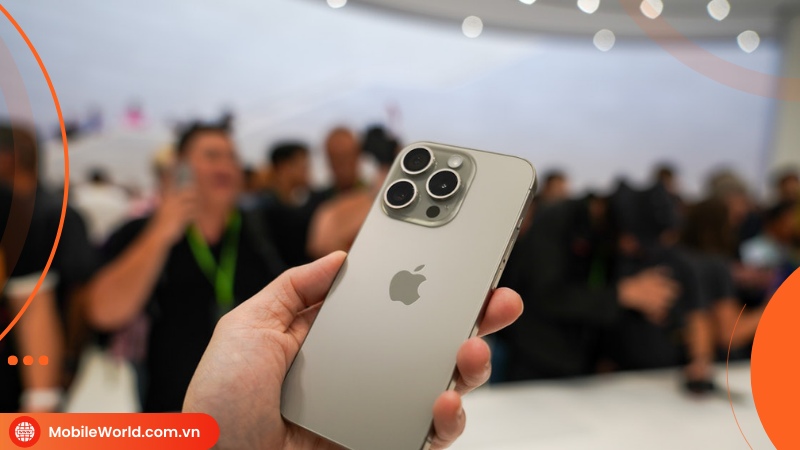 so-sanh-chi-tiet-cac-phien-ban-iphone-15-thuong-plus-pro-pro-max-5