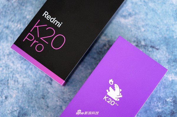Trong 2 giờ 200.000 m&aacute;y Redmi K20 Pro đ&atilde; được b&aacute;n hết