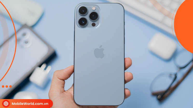 iphone-13-pro-max-xanh-duong-xanh-la-chon-mau-nao-hop-1