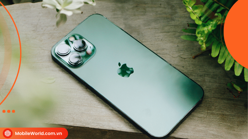 iphone-13-pro-max-xanh-duong-xanh-la-chon-mau-nao-hop-4