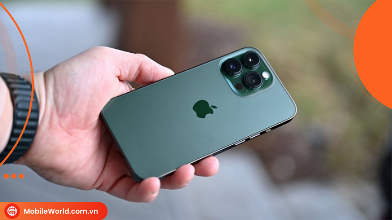iphone-13-pro-max-xanh-duong-xanh-la-chon-mau-nao-hop-6