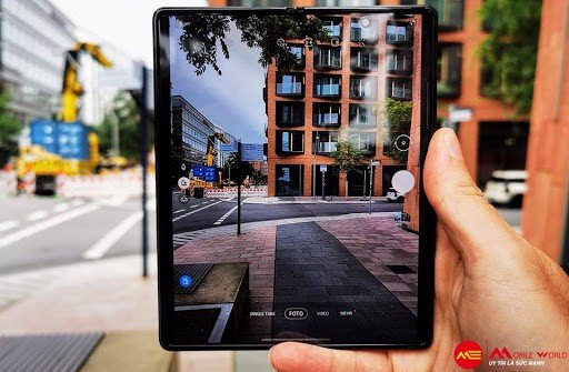5 Điểm Đ&aacute;ng Đồng Tiền Chỉ C&oacute; Ở Galaxy Z Fold 2 5G