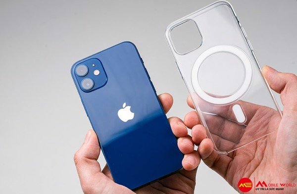 Apple phát hành iOS 14.2.1 với các bản vá lỗi cho iPhone 12 mini