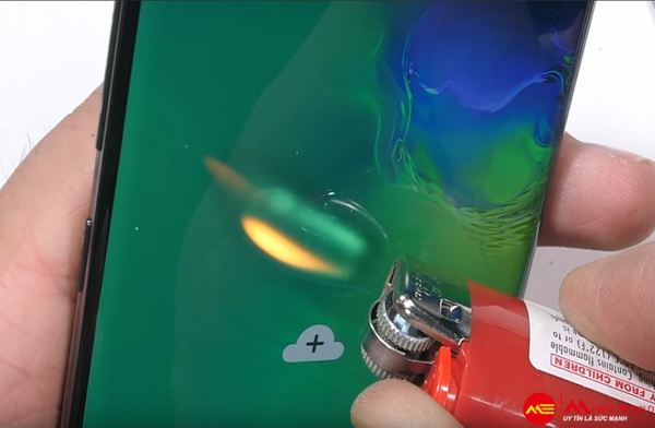 Cảm biến vân tay siêu âm của Galaxy S10 vẫn sẽ dùng được sau khi xước nặng?