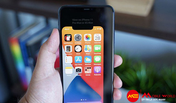 Hình ảnh bề mặt màn hình iPhone 12 chỉ 5,4 inch trên Weibo