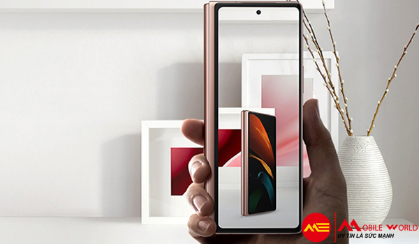 Samsung Galaxy Z Fold 2: Quay phim chụp hình đỉnh cao