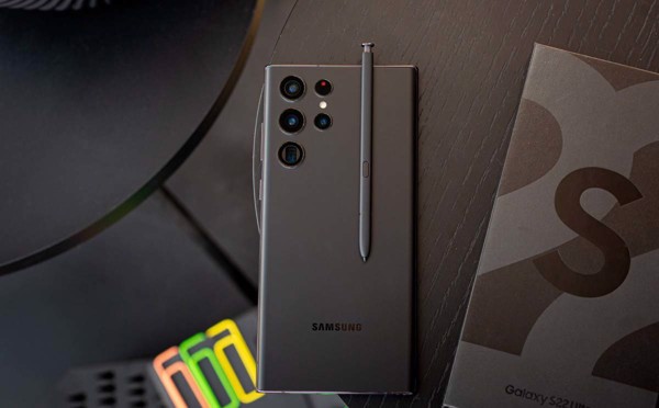 galaxy-z-fold-4-se-co-camera-tele-xin-hon-galaxy-s22-ultra