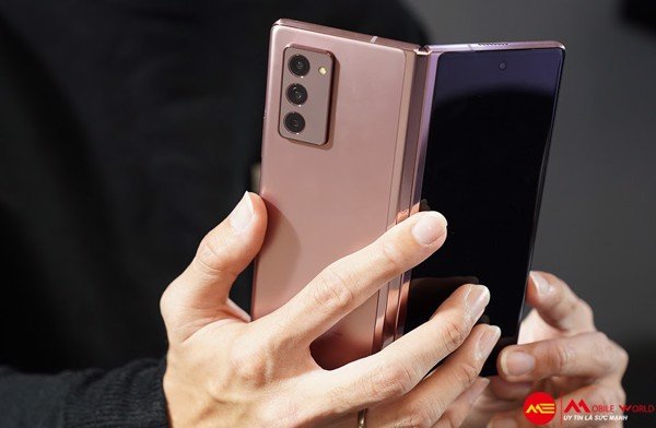 Mua Galaxy Z Fold 2 Chính Hãng, Giá Rẻ Ở Đâu?