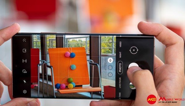 Đ&aacute;nh gi&aacute; chi tiết từ A đến Z Galaxy S9 v&agrave; Note 20