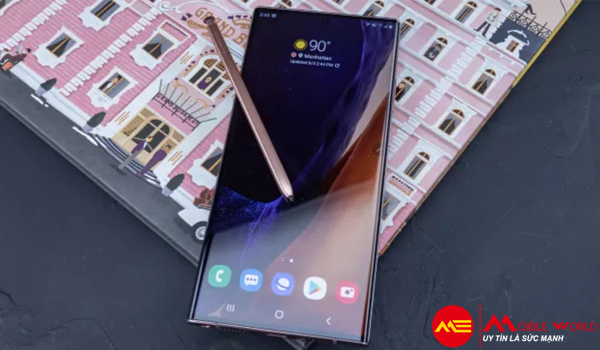 So sánh thiết kế, cấu hình Note 20 Ultra và iPhone 12