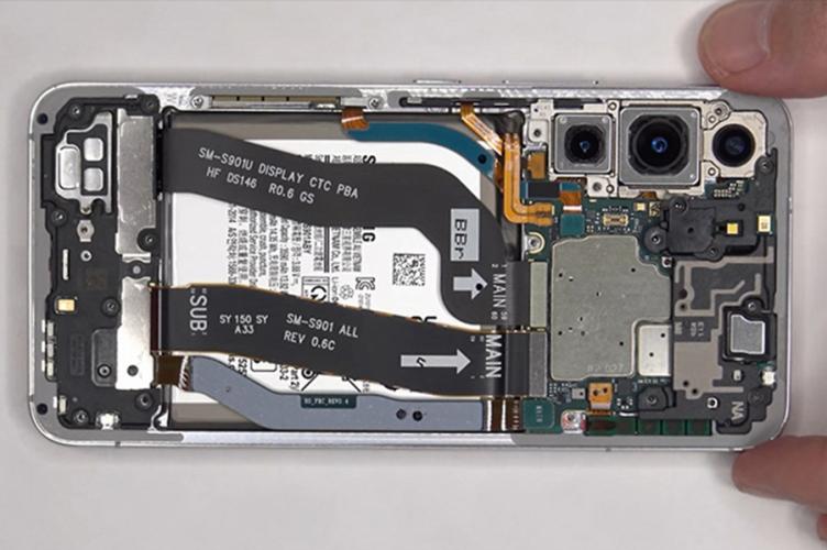co-nen-mua-samsung-s22-ultra-xach-tay-luu-y-khi-mua-7