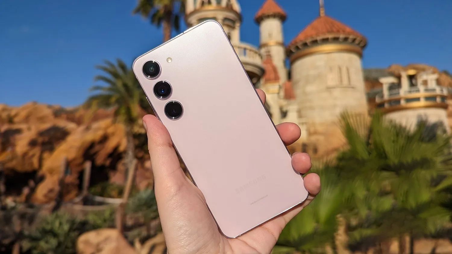google-pixel-7a-so-sanh-voi-samsung-galaxy-s23-5