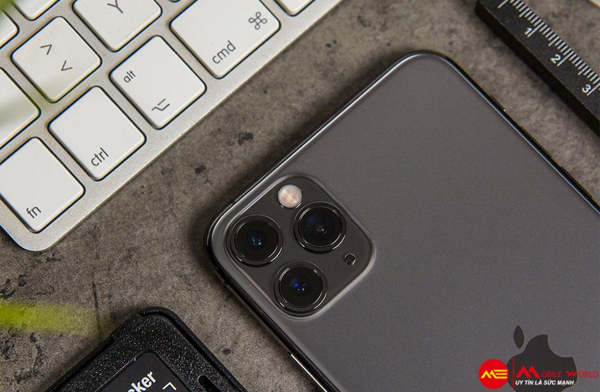 Iphone Ch&iacute;nh H&atilde;ng V&agrave; Iphone X&aacute;ch Tay Kh&aacute;c Nhau Như Thế N&agrave;o?