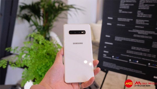Khám phá từ A đến Z Galaxy S10 Plus mặt Gốm Ceramic