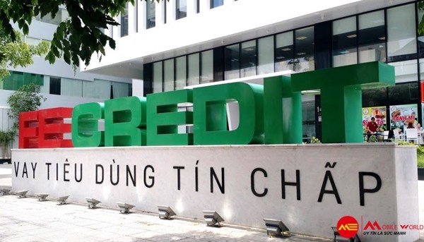 N&ecirc;n chọn ng&acirc;n h&agrave;ng n&agrave;o để mua trả g&oacute;p điện thoại?