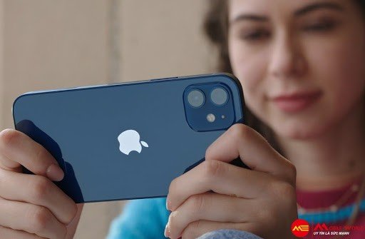 So sánh iPhone 12 và iPhone 11 Pro Max: cấu hình, giá