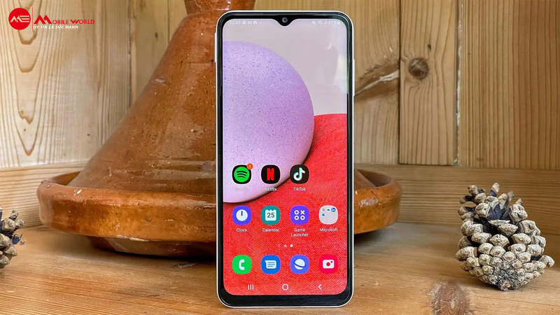 Samsung Galaxy A13 uu-nhuoc-diem-giua-samsung-va-xiaomi-nen-mua-loai-nao-9
