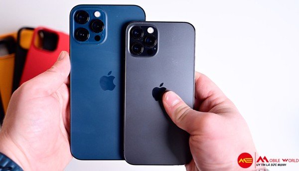 So s&aacute;nh thiết kế, cấu h&igrave;nh, gi&aacute; của iPhone 12 Pro v&agrave; iPhone 12 Pro Max