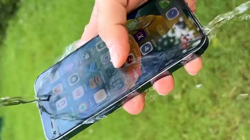 iPhone 14 Series c&oacute; khả năng chống nước