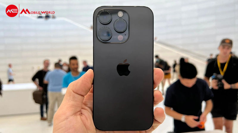 Khi iPhone 15 xuất hiện th&igrave; gi&aacute; của iPhone 14 Pro Max giảm s&acirc;u, chỉ c&ograve;n khoảng 25-26 triệu đồng.