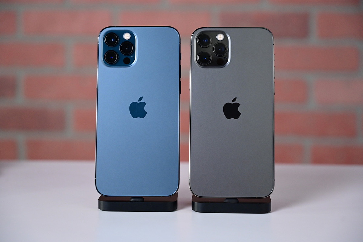 iPhone 12 quốc tế l&agrave; sản phẩm được Apple sản xuất v&agrave; cung cấp trực tiếp cho c&aacute;c nh&agrave; b&aacute;n lẻ m&agrave; kh&ocirc;ng cần th&ocirc;ng qua địa chỉ nh&agrave; mạng địa phương