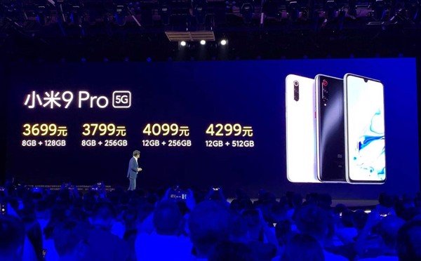 XIAOMI MI 9 PRO 5G RA MẮT: SNAPDRAGON 855+, RAM 12 GB, SẠC KHÔNG DÂY 30W