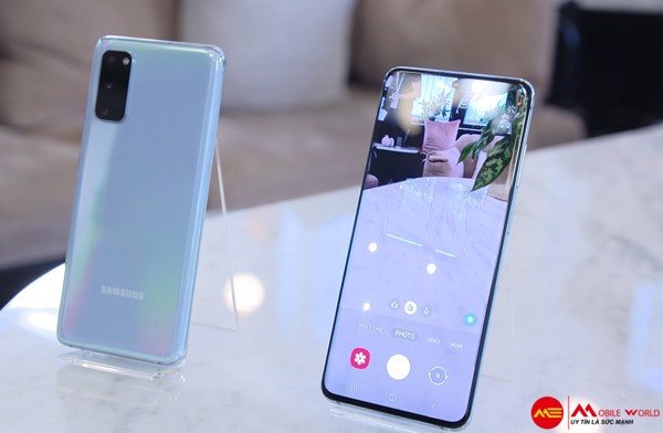 5 Lý Do Khiến Bạn Nên Mua Samsung Thay Vì Mua Iphone