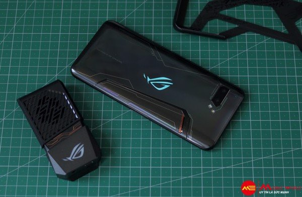 Các mẫu điện thoại Gaming Asus cấu hình đỉnh cao