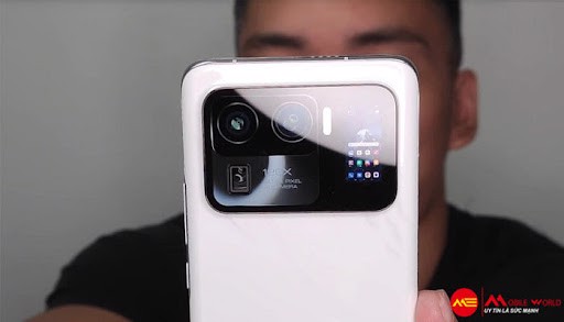 Đ&aacute;nh gi&aacute; Xiaomi Mi 11 Ultra - camera hầm hố với m&agrave;n h&igrave;nh phụ