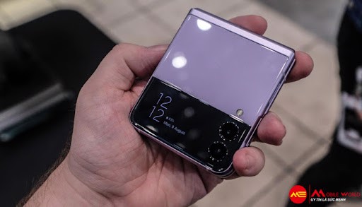 Galaxy Z Flip3 & Z Fold3: Kh&aacute;m ph&aacute; t&iacute;nh năng bảo vệ pin