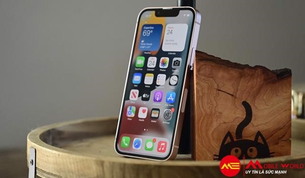 Những t&iacute;nh năng đ&aacute;ng trầm trồ chỉ c&oacute; tr&ecirc;n iPhone 13 series