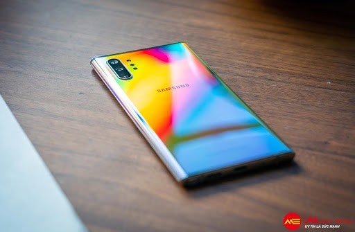 So sánh iPhone 11 Pro Max và Note 10 Plus
