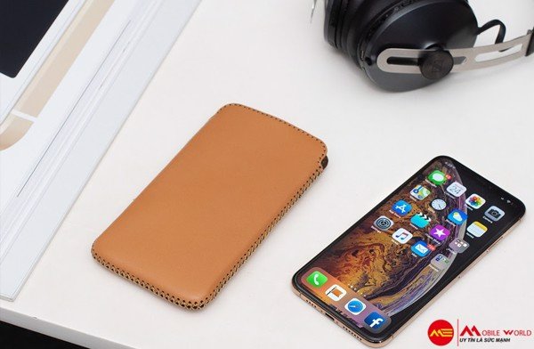 So s&aacute;nh N&ecirc;n mua Samsung Galaxy S10 cũ hay iphone XS cũ
