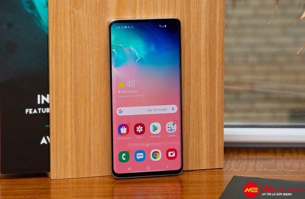 So s&aacute;nh N&ecirc;n mua Samsung Galaxy S10 cũ hay iphone XS cũ