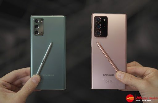 So S&aacute;nh Thời Lượng Pin Của Note 20 V&agrave; iPhone 12