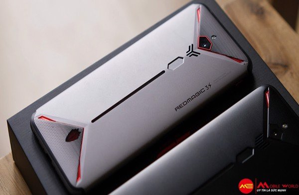 T&igrave;m hiểu c&aacute;c phi&ecirc;n bản ZTE Nubia Red Magic