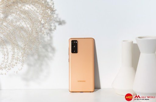 T&igrave;m Hiểu C&aacute;c T&iacute;nh Năng C&oacute; 1 Kh&ocirc;ng 2 Ở Galaxy S20 FE 5G