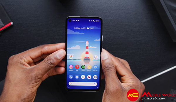 Đ&aacute;nh gi&aacute; Google Pixel 4a: Gọn nhẹ - Gi&aacute; rẻ - Mạnh mẽ