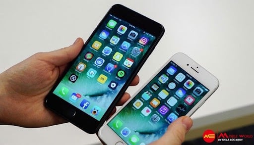 So s&aacute;nh iPhone Quốc tế với iPhone Lock, iPhone ch&iacute;nh h&atilde;ng