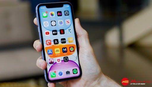 So s&aacute;nh iPhone Quốc tế với iPhone Lock, iPhone ch&iacute;nh h&atilde;ng