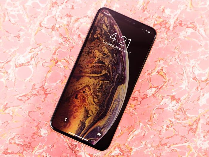 dau-la-chiec-dien-thoai-iphone-dang-mua-nhat-2023-8