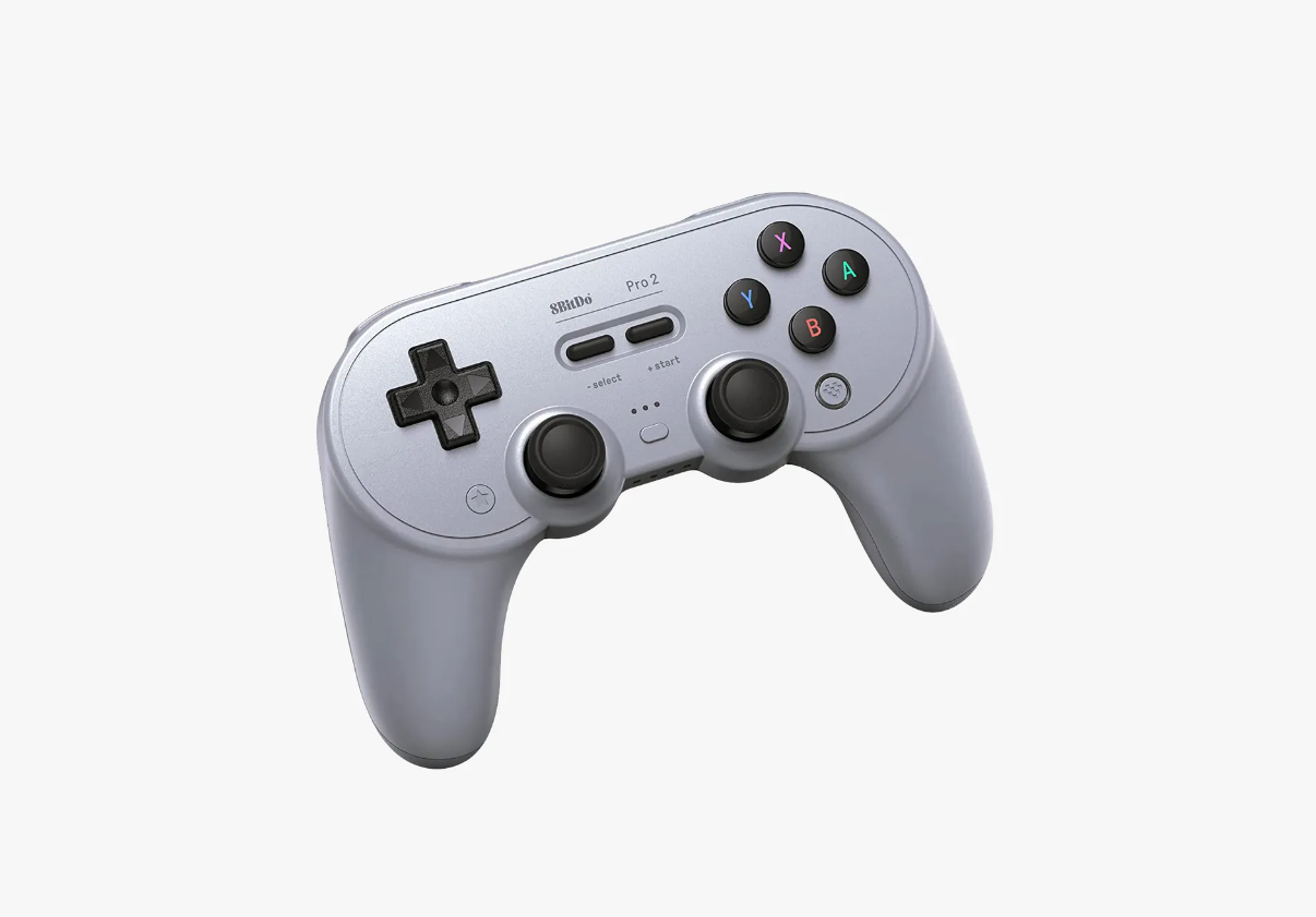 top-10-tay-cam-choi-game-dien-thoai-android-ios-cuc-xin-xo-danh-cho-game-thu-2