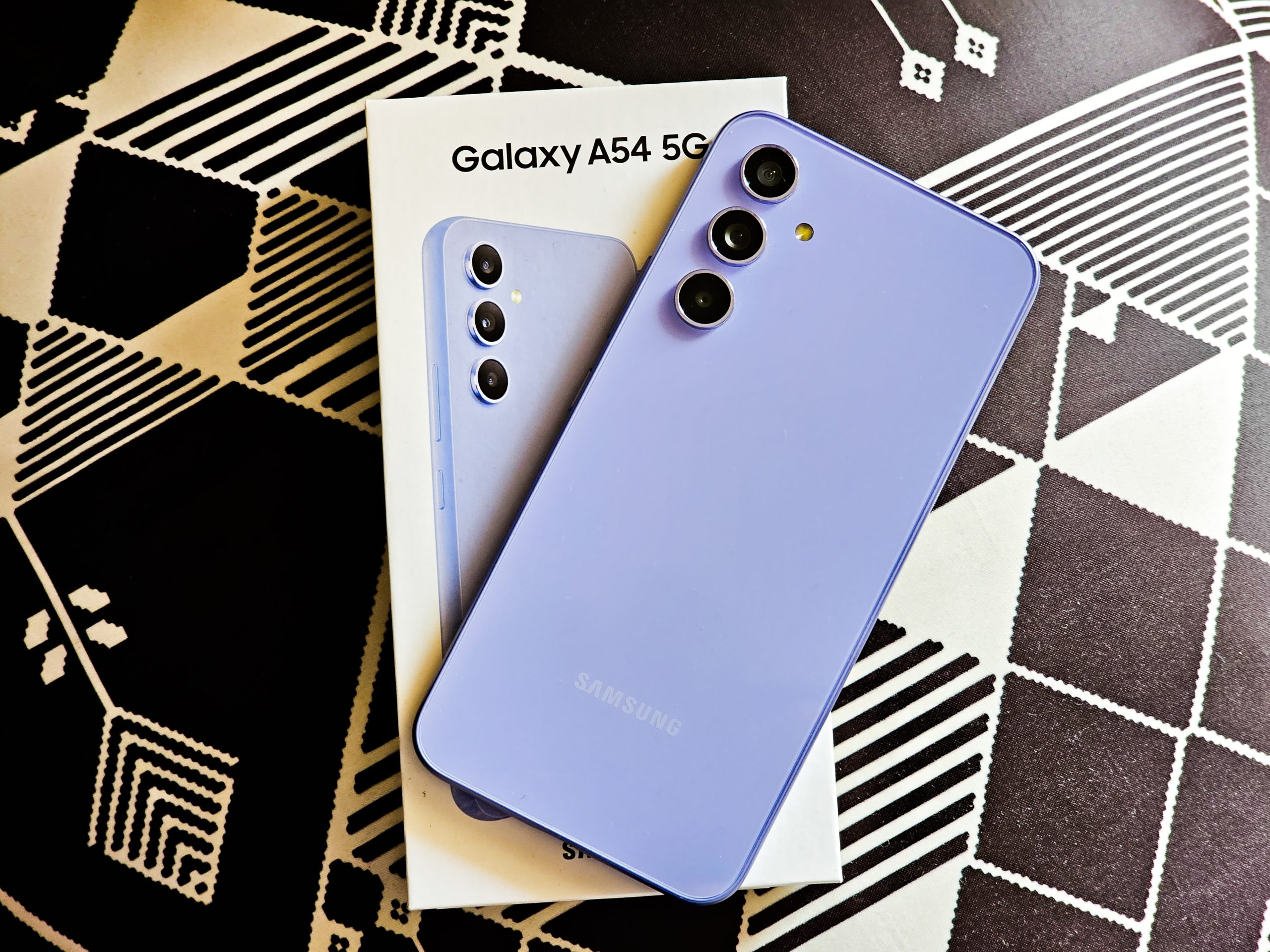 top-dien-thoai-android-samsung-gia-re-tot-nhat-2023-3