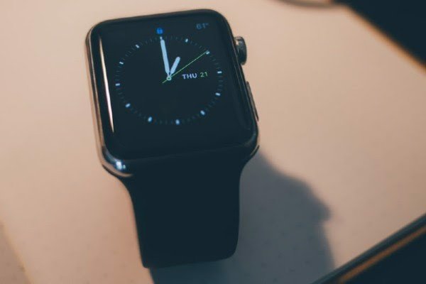 Apple-watch-series-3-lte-42mm-khung-nhom-like-new-4