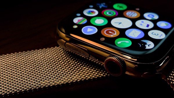 Apple-watch-series-4-lte-44mm-khung-nhom-like-new-4