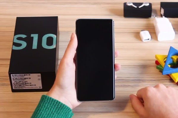 Galaxy-s10-8g-512gb-moi-100-fullbox-ban-my-chip-snapdragon-855-9